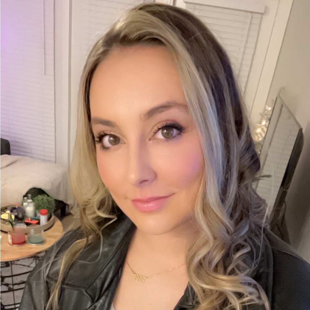 Meet your Posher: Christy